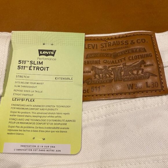White Levi's® Premium 511™ SLIM FIT LEVI'S® FLEX MEN'S JEANS - Picture 3 of 5